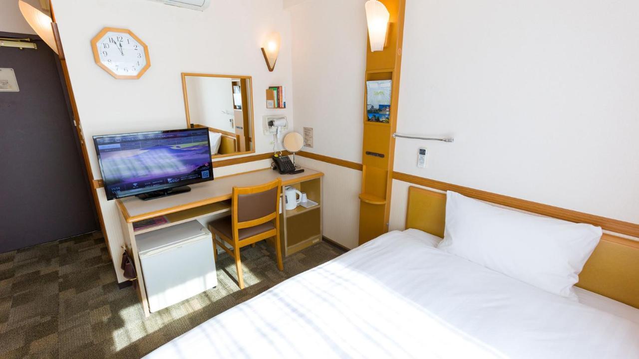 Toyoko Inn Osaka Jr Noda Ekimae Kültér fotó