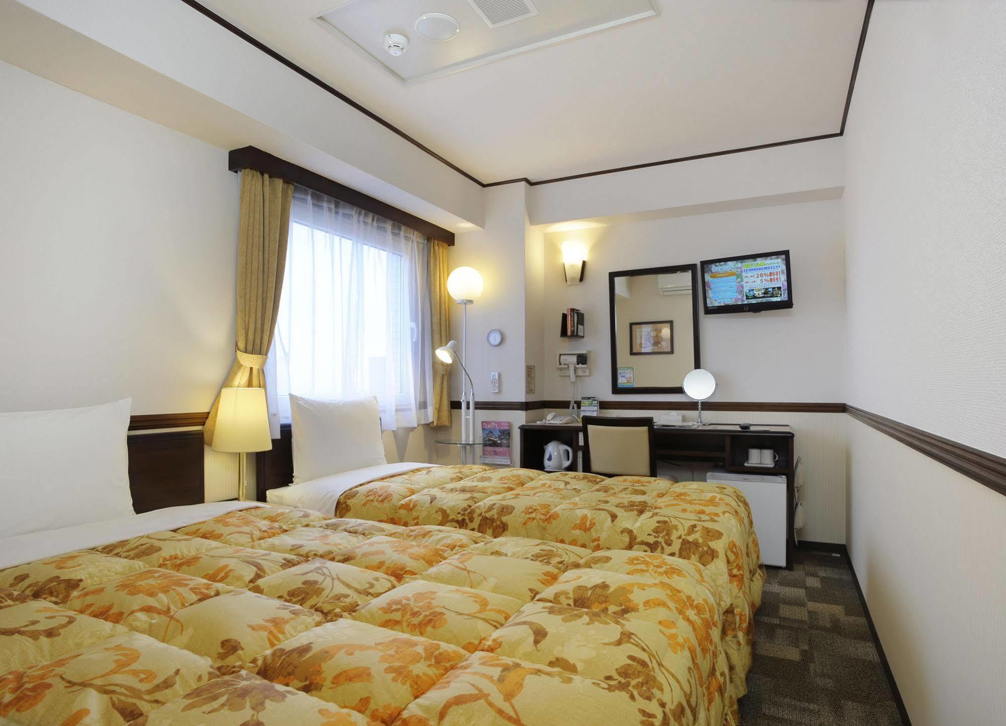 Toyoko Inn Osaka Jr Noda Ekimae Kültér fotó